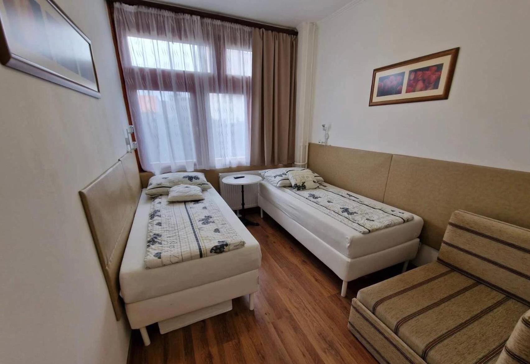 מלון בודפשט Tang House 唐舍 מראה חיצוני תמונה